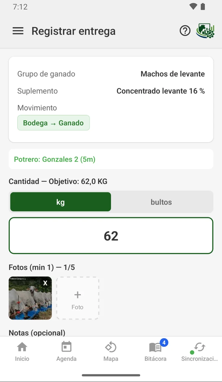 El registro de una entrega en la app: el lote, el suplemento, 62 kg, la foto del saladero y el potrero que reconoce el GPS